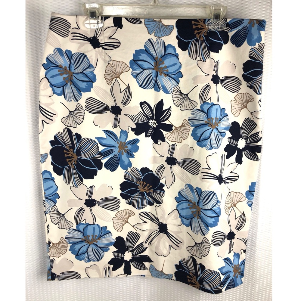 Charter Club size 14 Floral Print Skirt